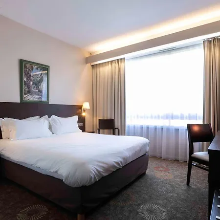 Western Sévan Parc Hotel Pertuis